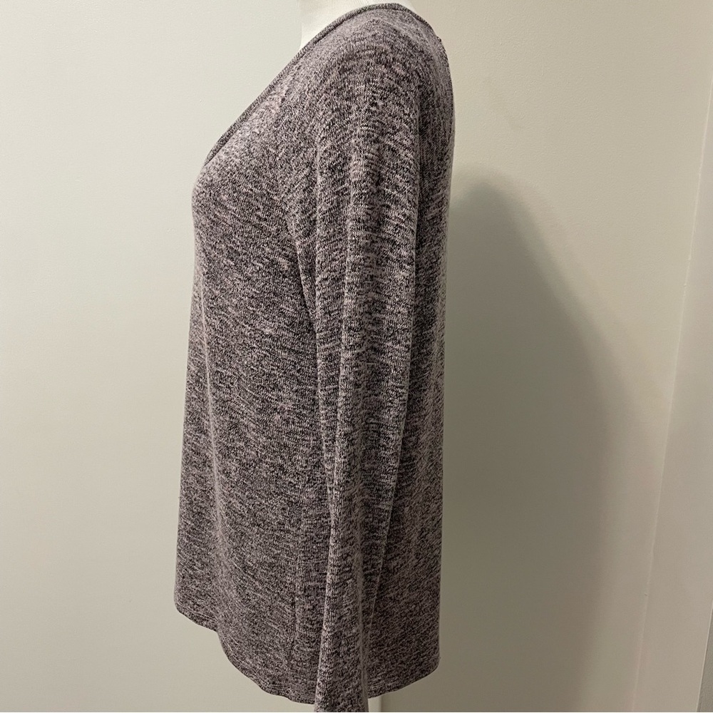 American Eagle Outfitters V-Neck Long Sleeve Top - Heathered Purple Size L - Picture 7 of 14